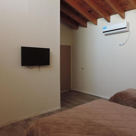 מנדוזה Dakar Hostel מראה חיצוני תמונה