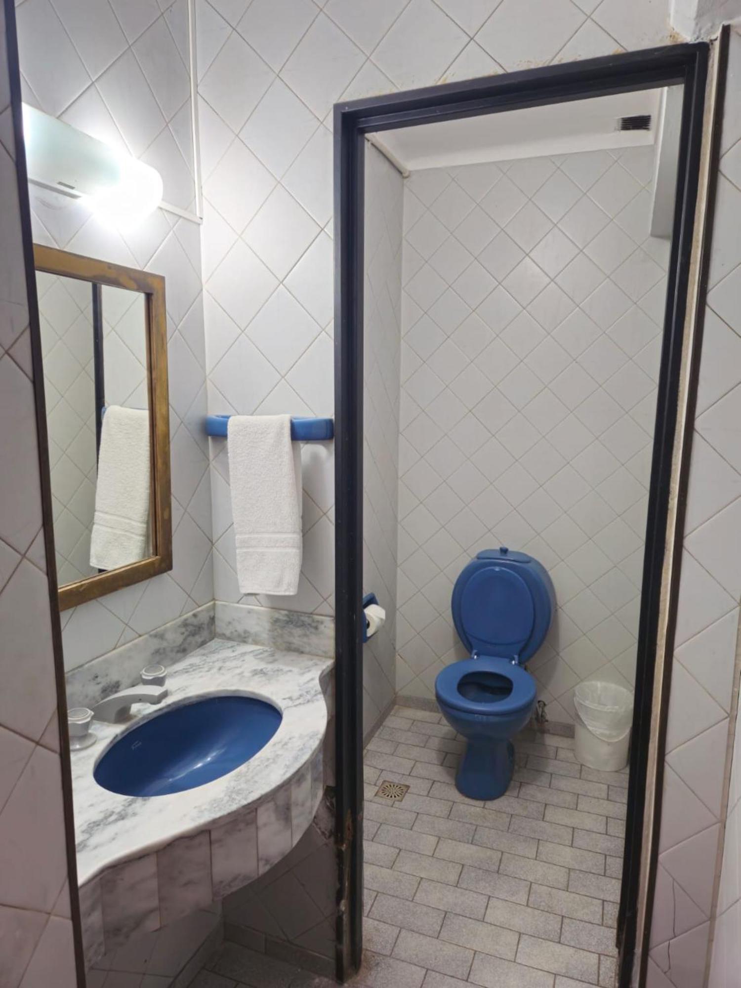 מנדוזה Dakar Hostel מראה חיצוני תמונה