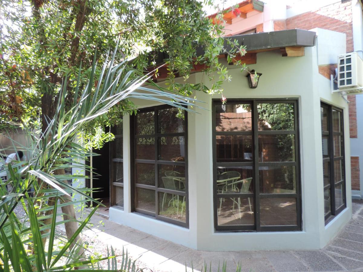 מנדוזה Dakar Hostel מראה חיצוני תמונה